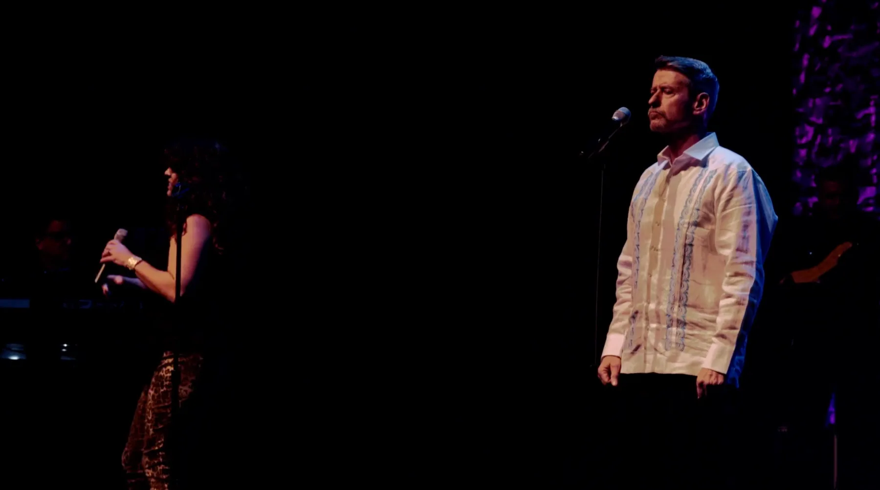 I Hate Myself for Loving You — Concert performance still